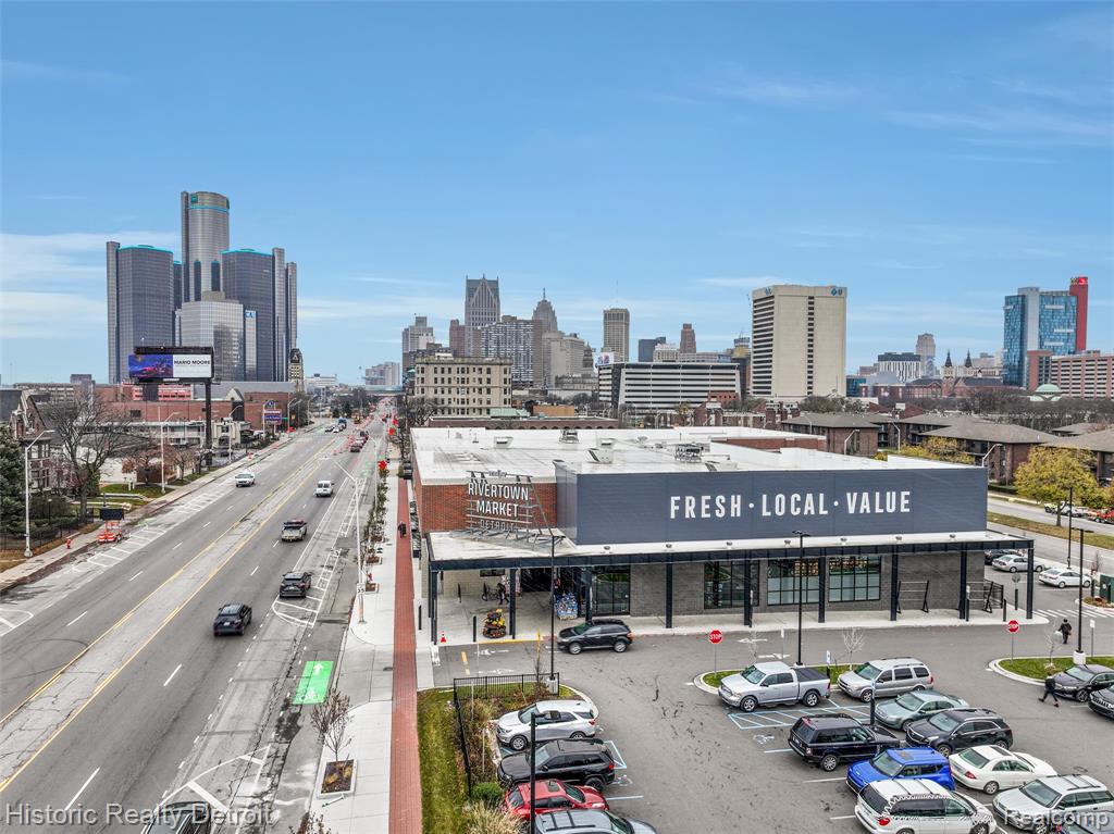 1300 E Lafayette Street Property Photo 40