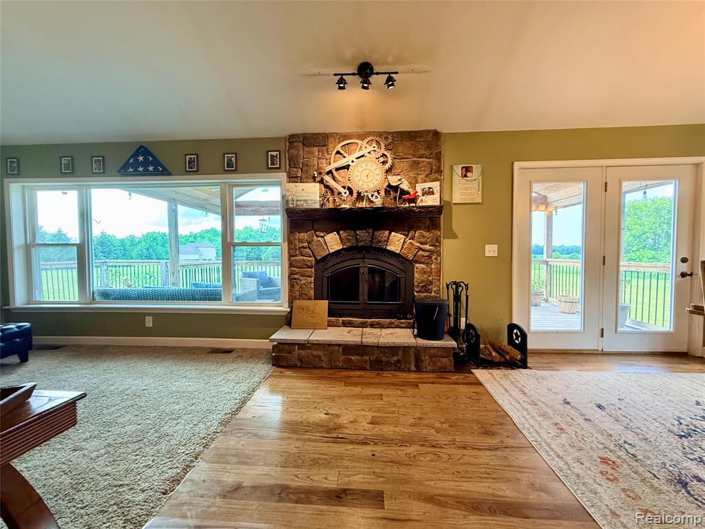 2543 Greenwood Road Property Photo 17