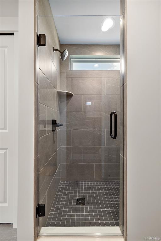 17306 Sarah Drive Property Photo 12
