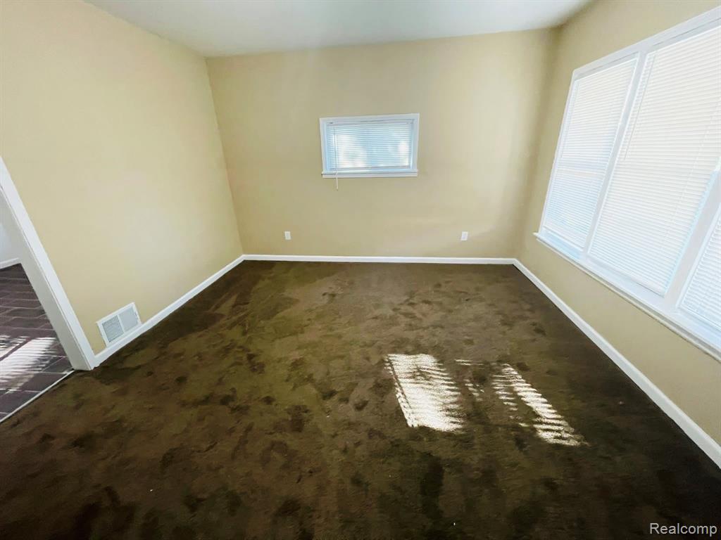 17564 Cooley Street Property Photo 6