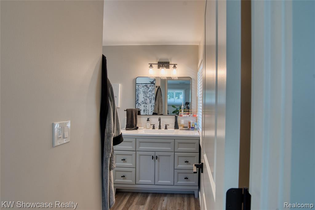 134 2nd Street Property Photo 17