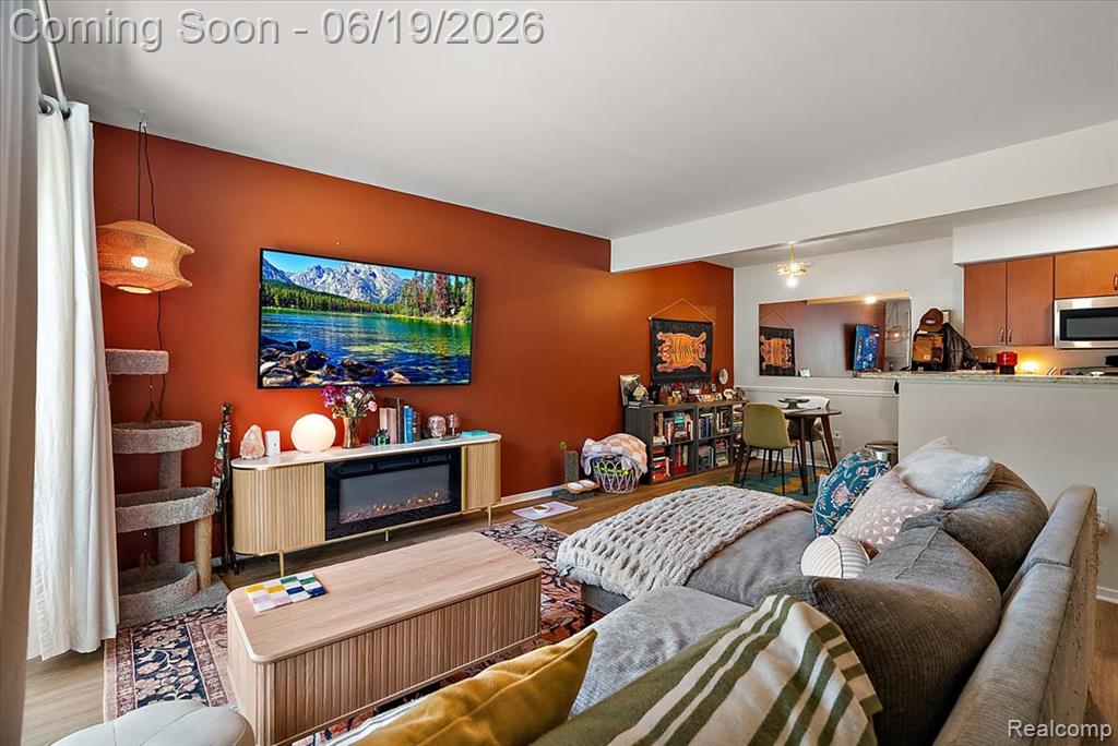 399 Spring Brooke Drive Property Photo 9