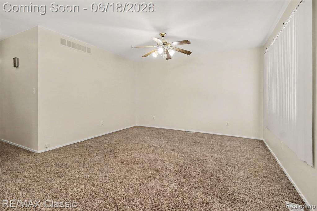 18825 Hanna Street Property Photo 4