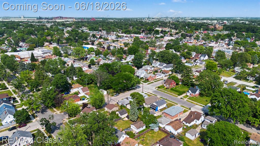 18825 Hanna Street Property Photo 16