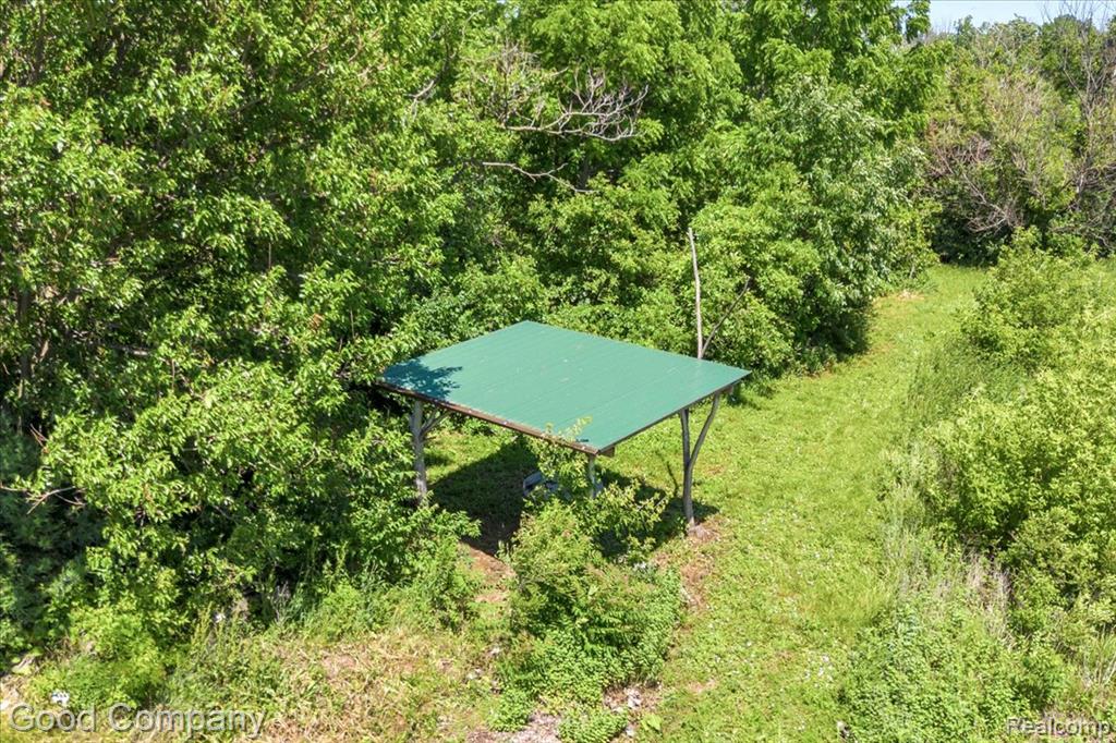 60 E Greendale Property Photo 1