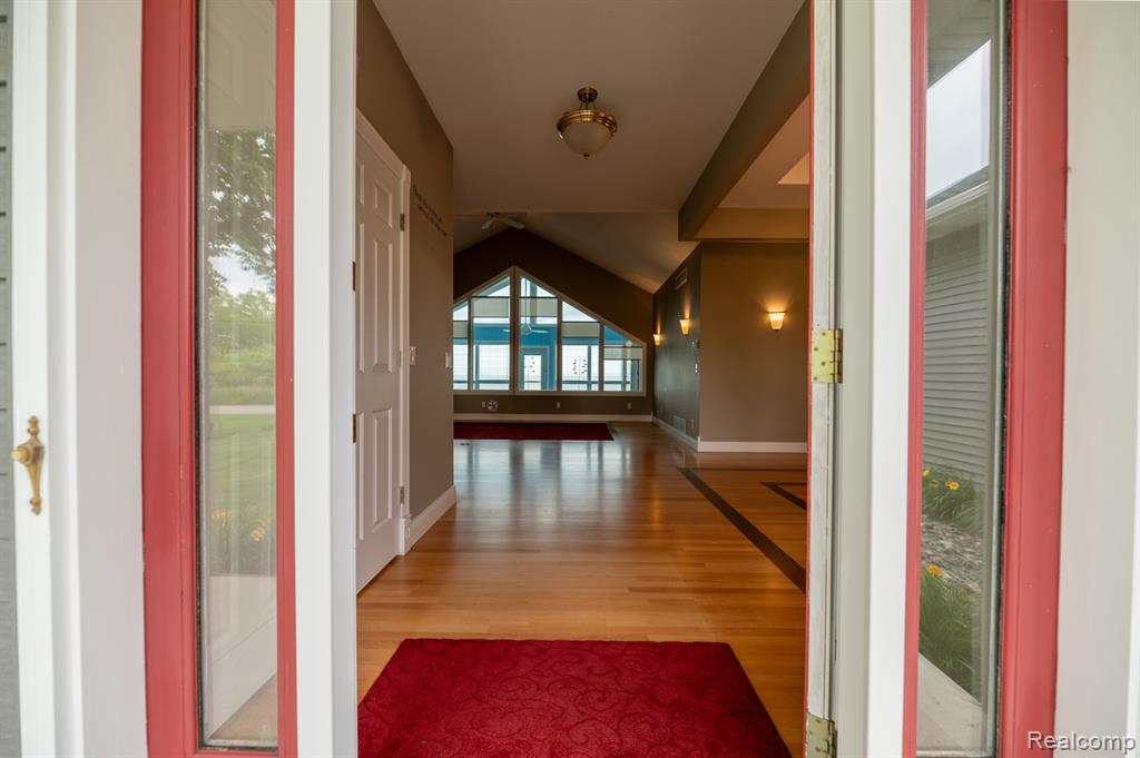 5871 Sandy Drive Property Photo 8
