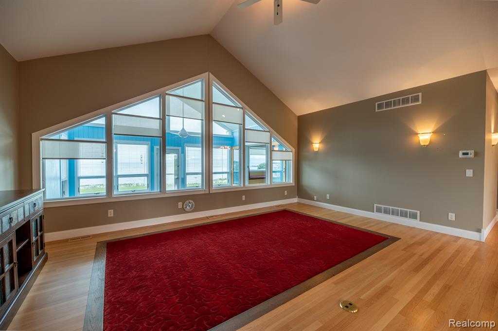 5871 Sandy Drive Property Photo 13