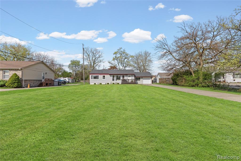 34585 Koch Avenue Property Photo 2