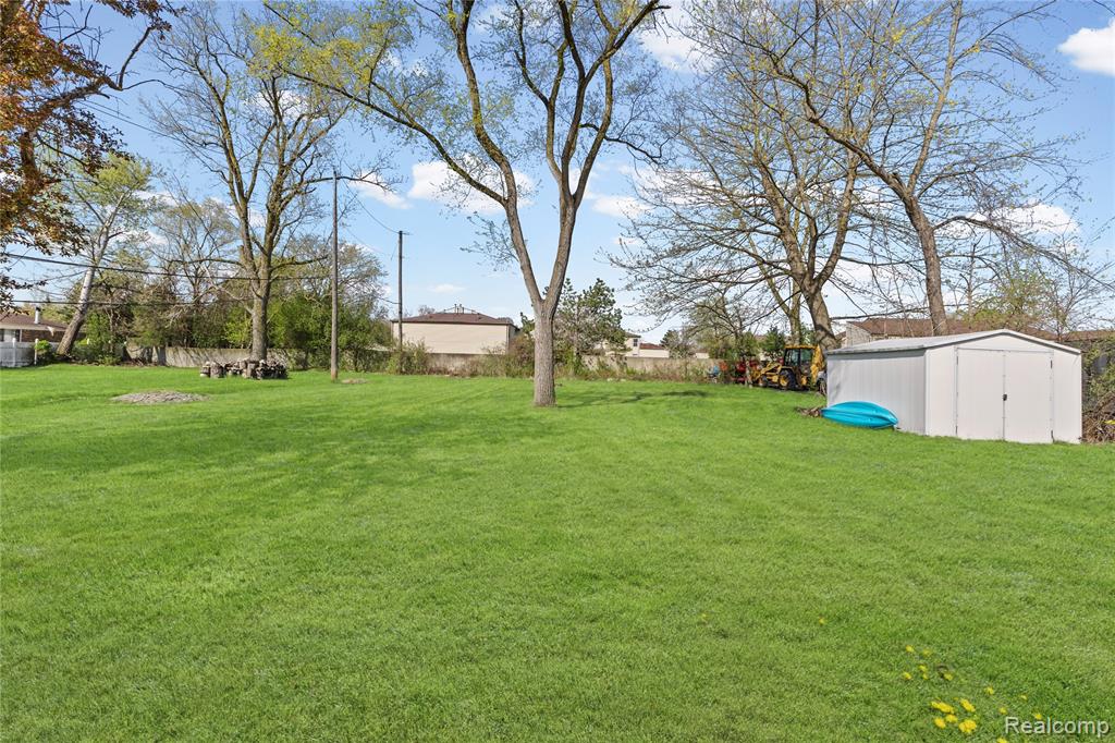 34585 Koch Avenue Property Photo 6