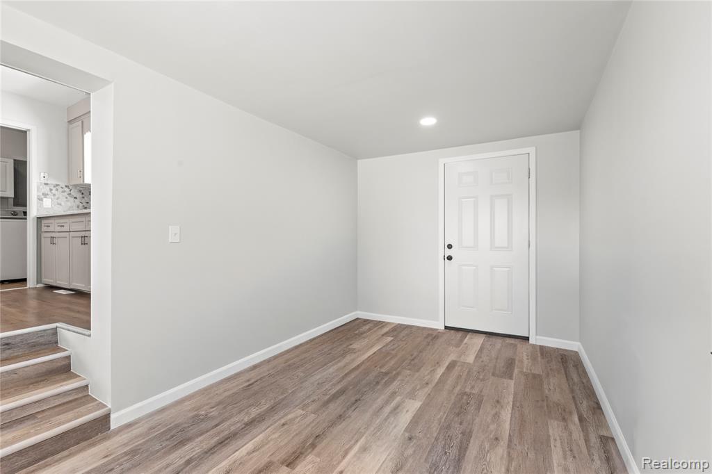 34585 Koch Avenue Property Photo 15
