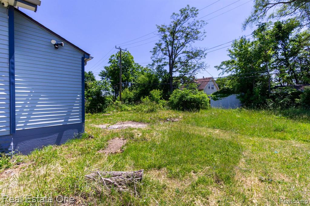 6427 Linsdale Street Property Photo 24