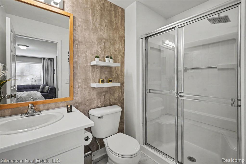 3267 Camden Drive Property Photo 19