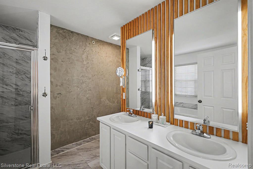 3267 Camden Drive Property Photo 23