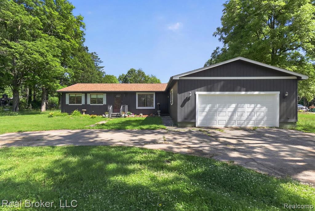 48050 Hull Road Property Photo 1