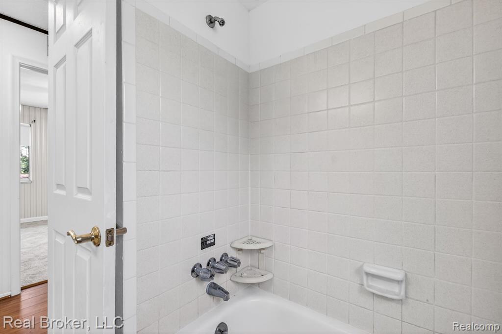 48050 Hull Road Property Photo 35