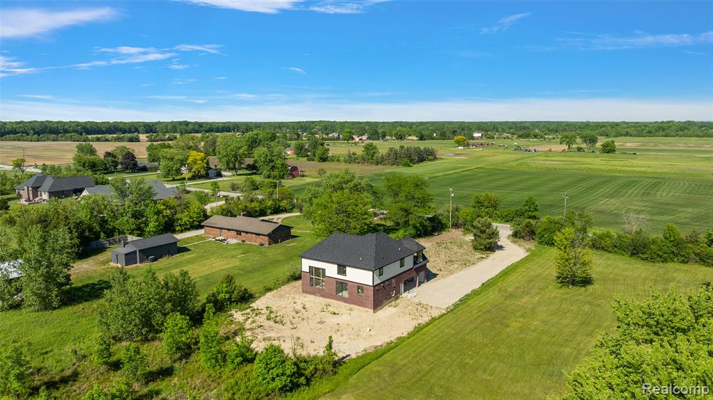 60637 Schoenherr Road Road Property Photo 7