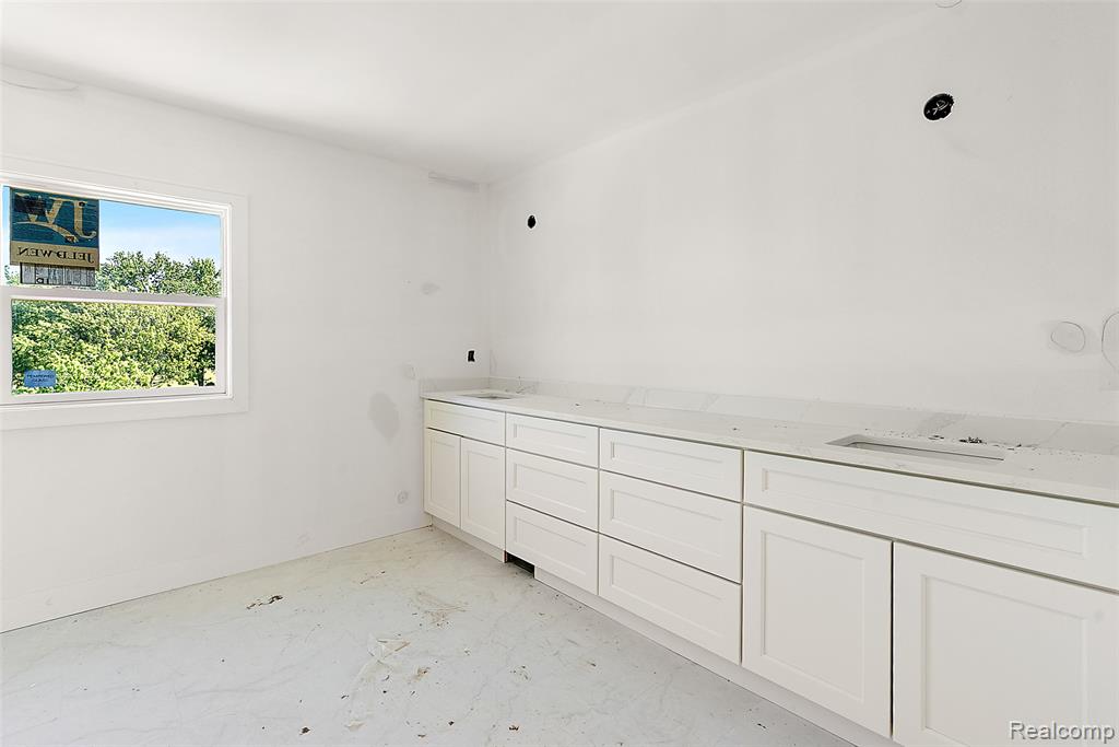 60637 Schoenherr Road Road Property Photo 19