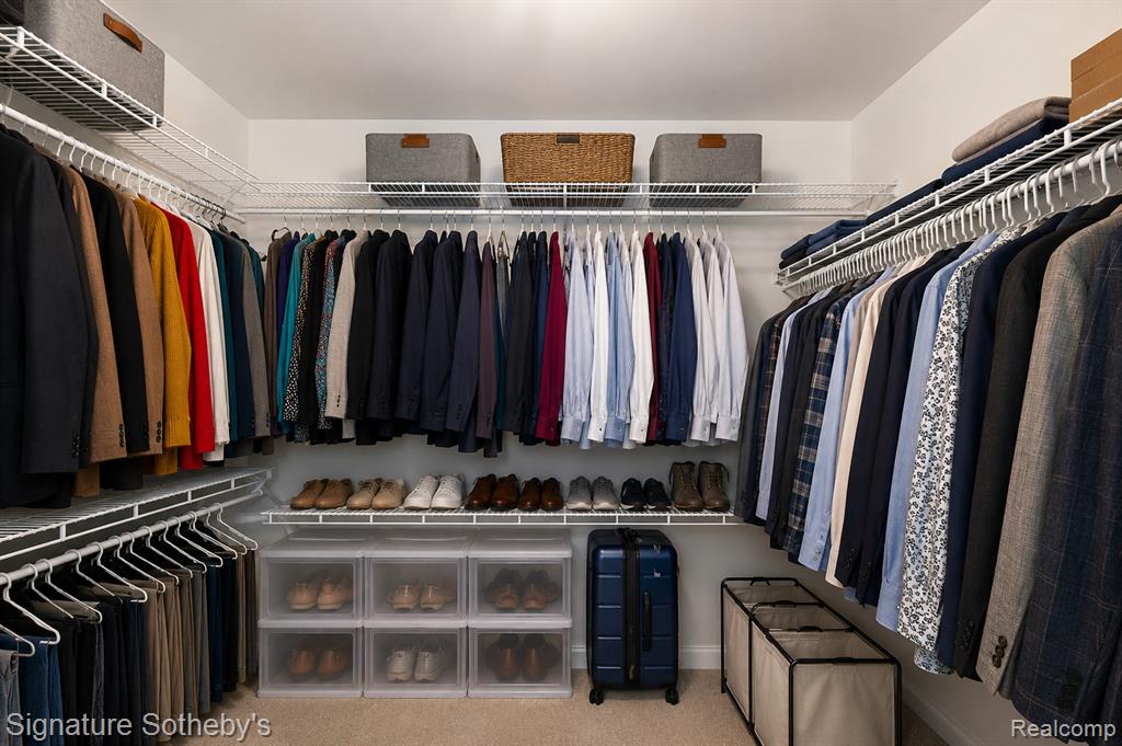 997 River Rock Drive Property Photo 18