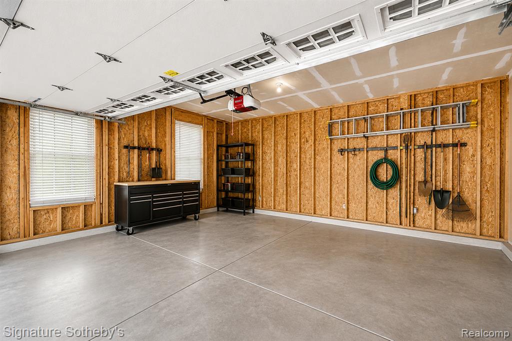 997 River Rock Drive Property Photo 23