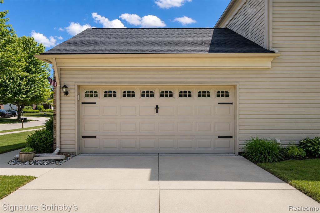 997 River Rock Drive Property Photo 26