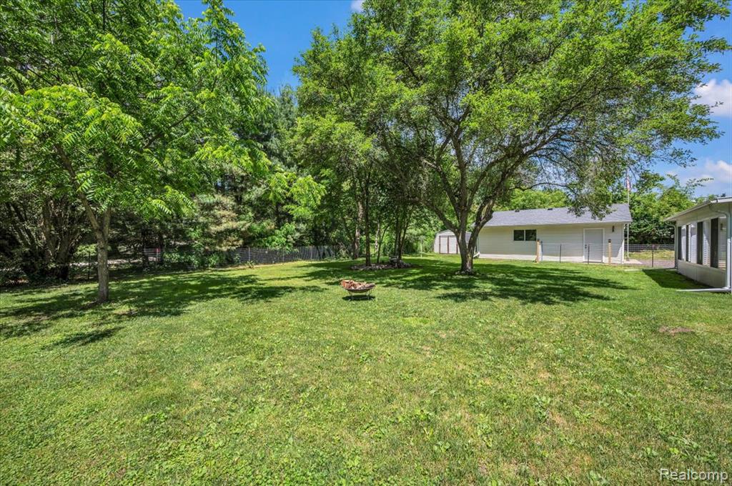3157 N Irish Road Property Photo 11