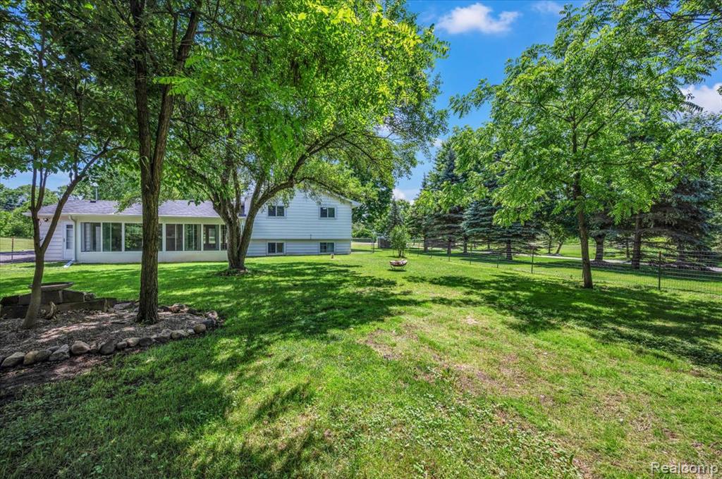 3157 N Irish Road Property Photo 13