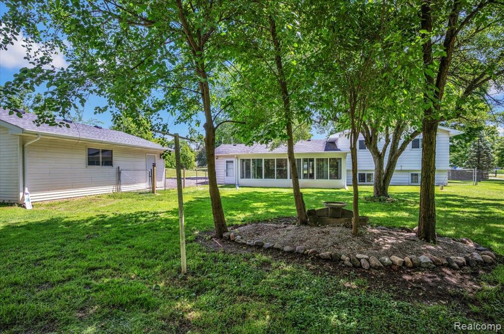 3157 N Irish Road Property Photo 14