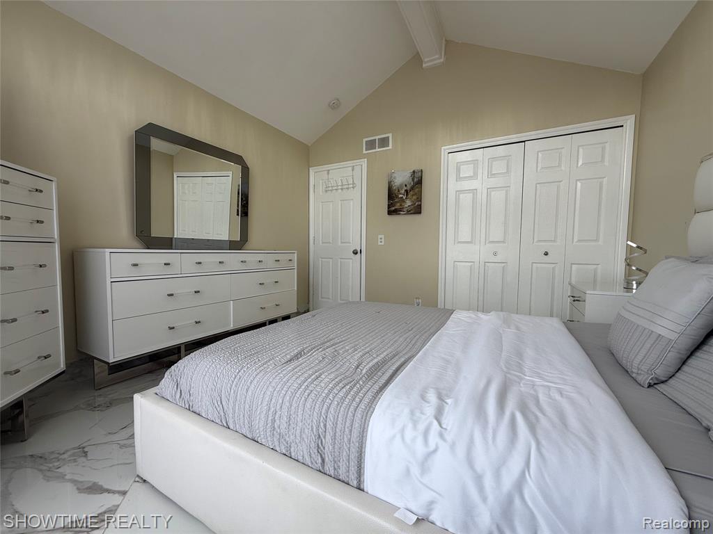 21523 Mackenzie Drive Property Photo 23