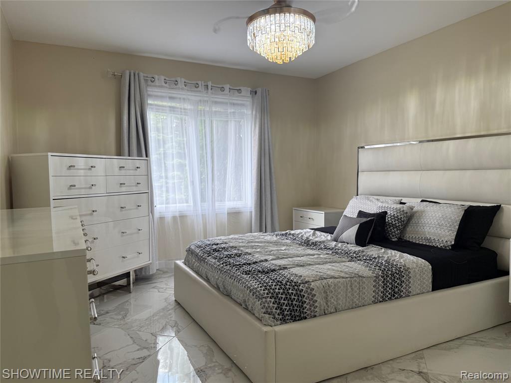 21523 Mackenzie Drive Property Photo 25