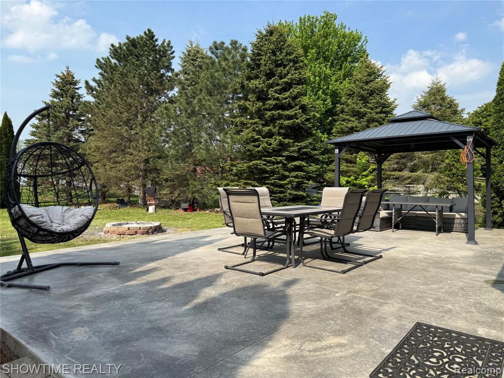 21523 Mackenzie Drive Property Photo 38