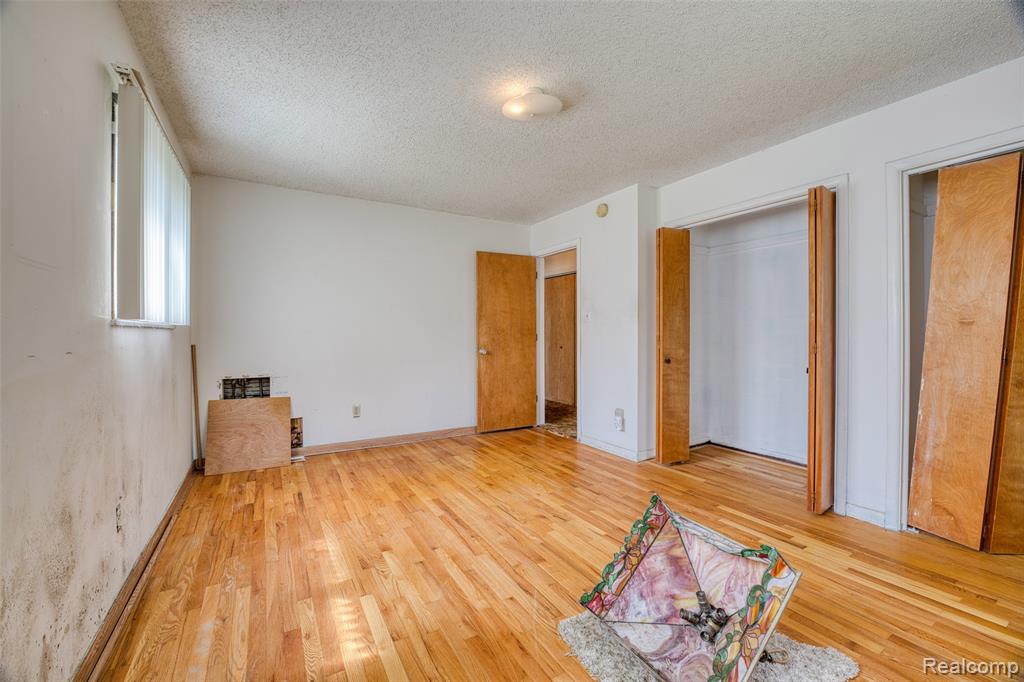 3020 Glengary Road Property Photo 18