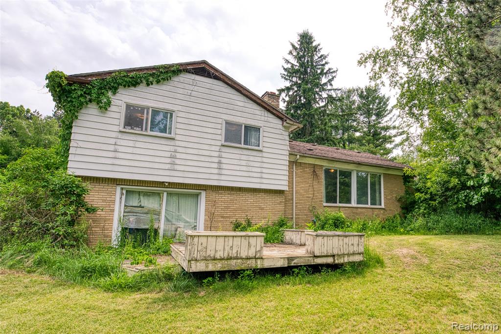 3020 Glengary Road Property Photo 28