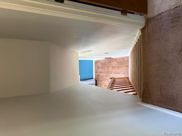 7057 Lapeer Road Property Photo 4