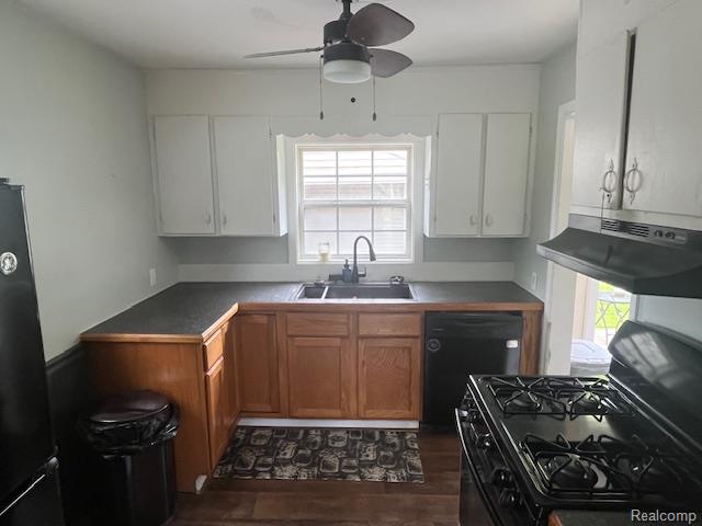 7057 Lapeer Road Property Photo 7