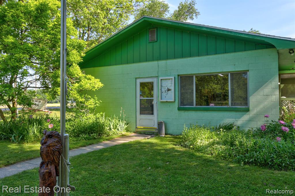 5848 Griggs Road Property Photo 10