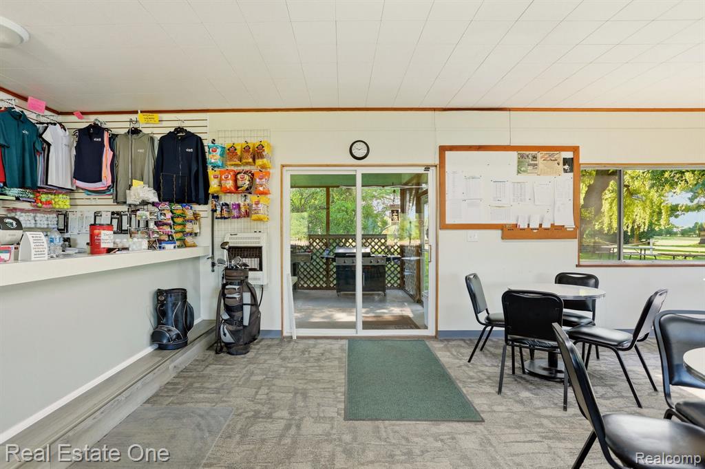 5848 Griggs Road Property Photo 24