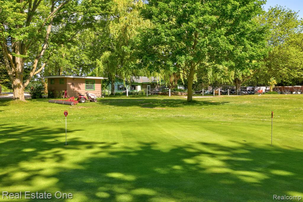 5848 Griggs Road Property Photo 36