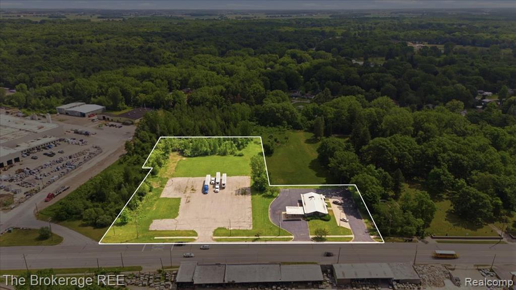 6093 Dixie Highway Property Photo 2