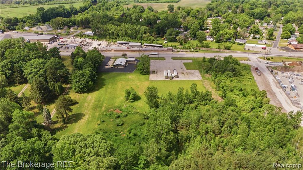 6093 Dixie Highway Property Photo 19