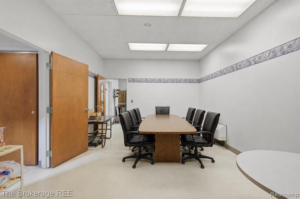 6093 Dixie Highway Property Photo 32
