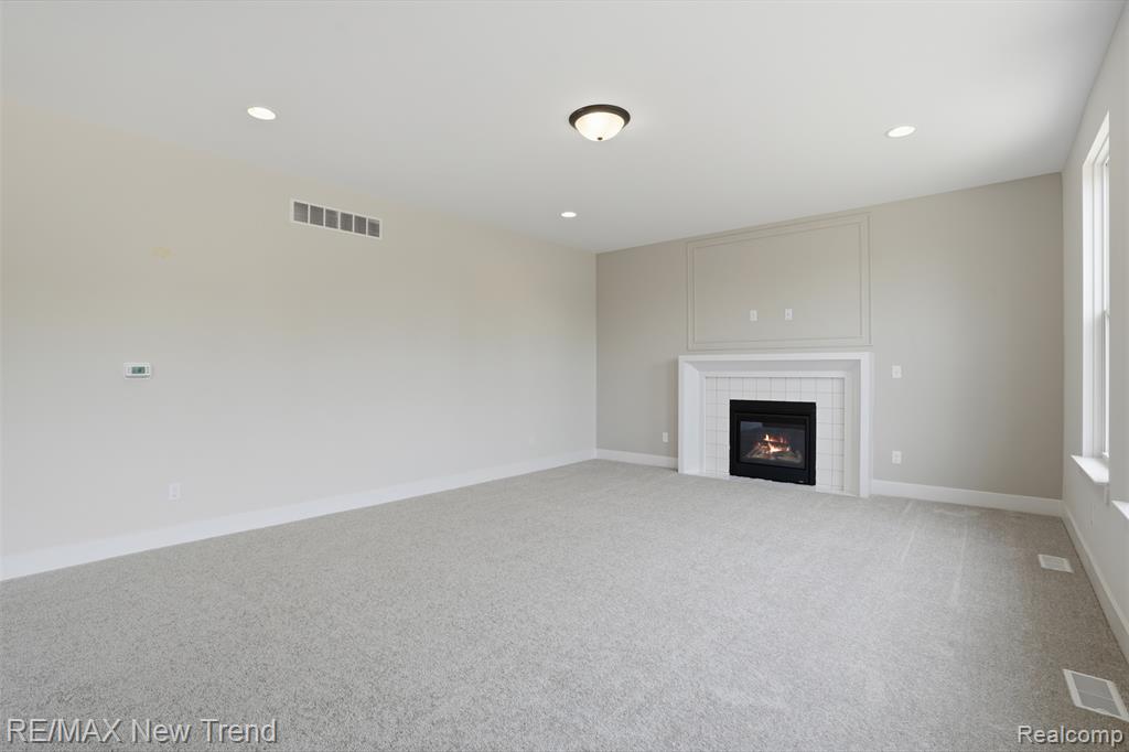2100 Crested Butte Drive Property Photo 13