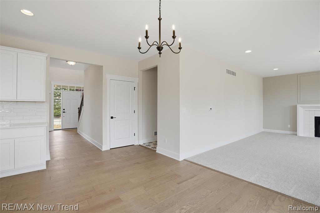 2100 Crested Butte Drive Property Photo 17