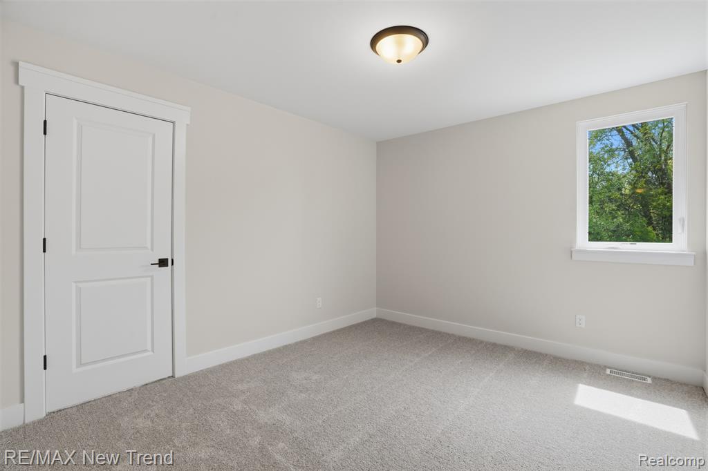 2100 Crested Butte Drive Property Photo 35