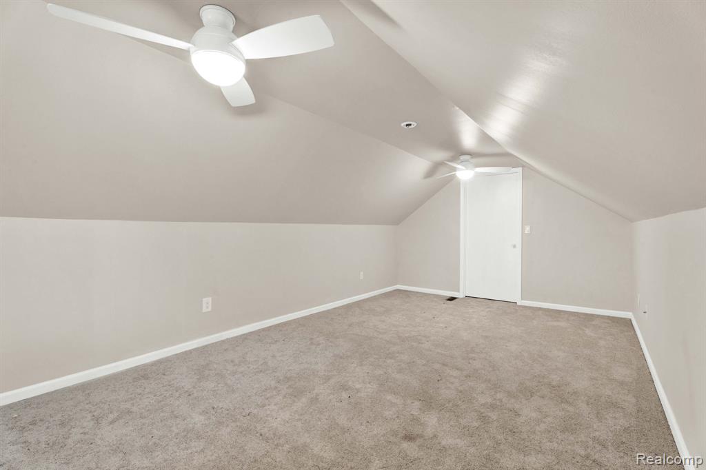 2121 Chesley Drive Property Photo 22