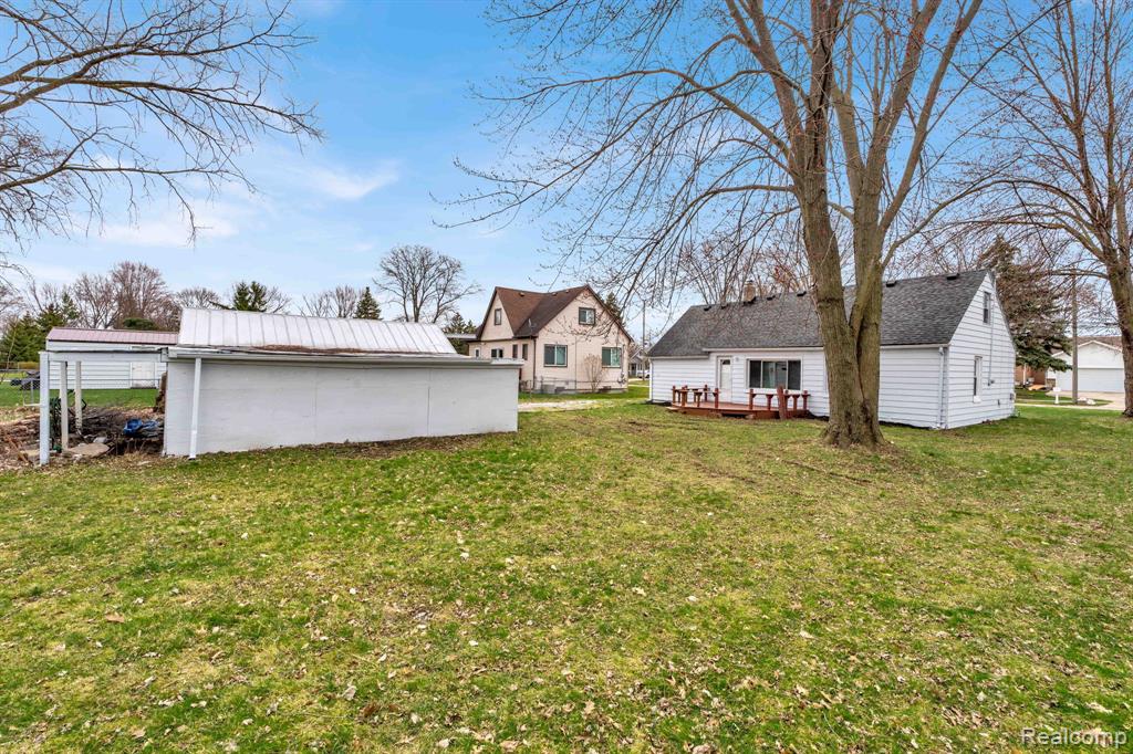 2121 Chesley Drive Property Photo 24