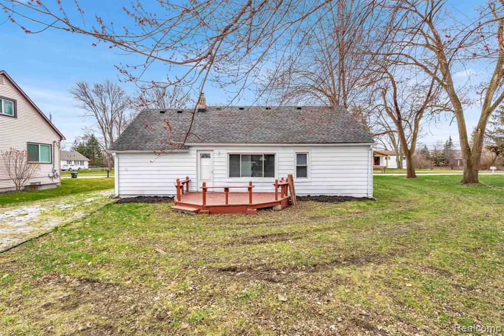 2121 Chesley Drive Property Photo 25