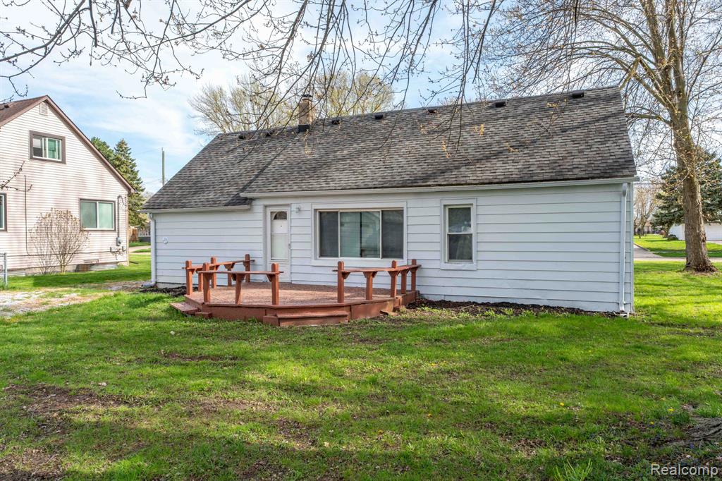 2121 Chesley Drive Property Photo 26