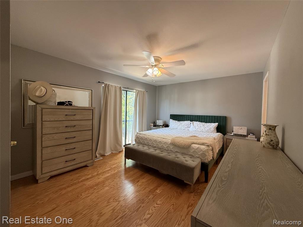 1403 Oakbrook Property Photo 9