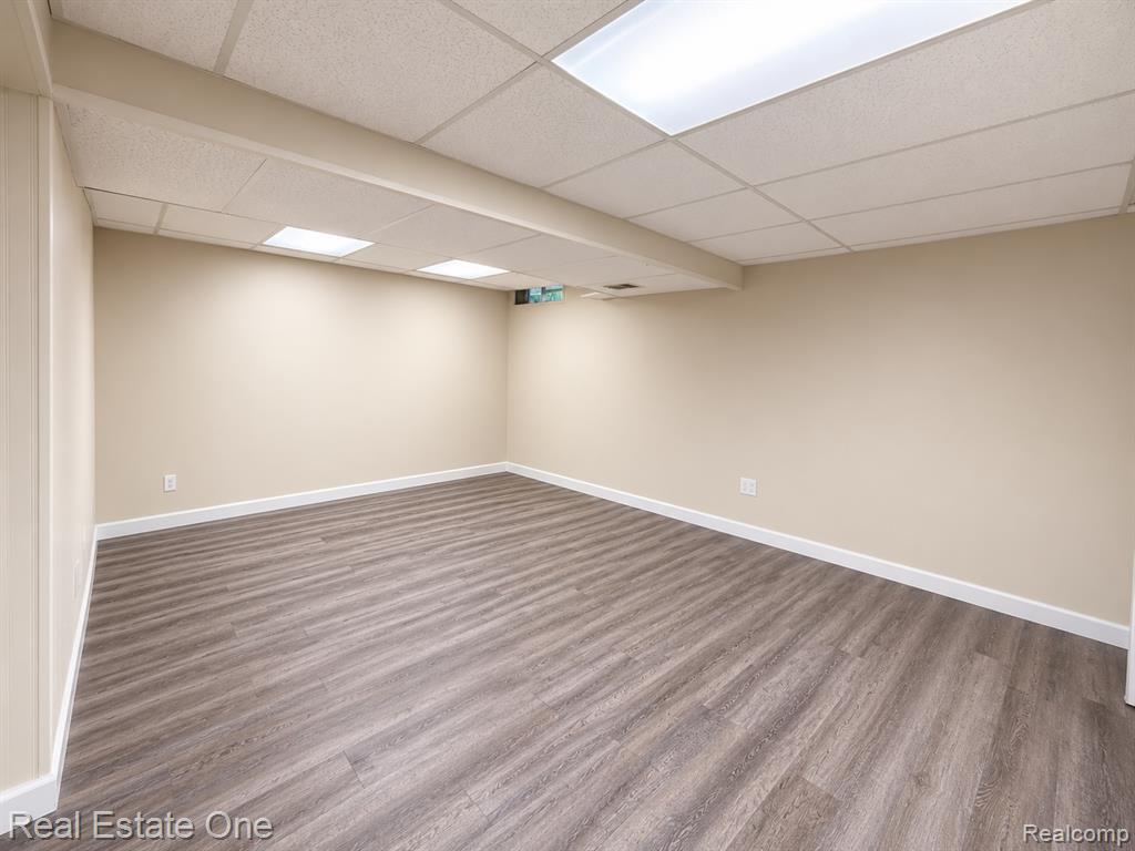 1403 Oakbrook Property Photo 14