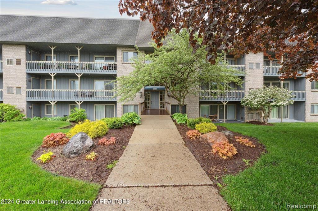 2926 Mount Hope Road Property Photo 2